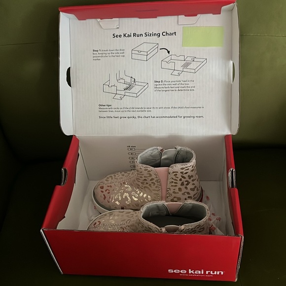 See Kai Run Toddler Girl bootie - Picture 2 of 4